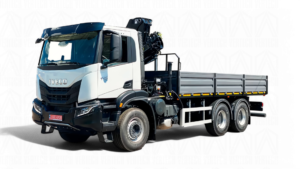 Автомобіль з краном-маніпулятором HIAB iX.148 DUO на шасі Iveco T-WAY з бортовою платформою